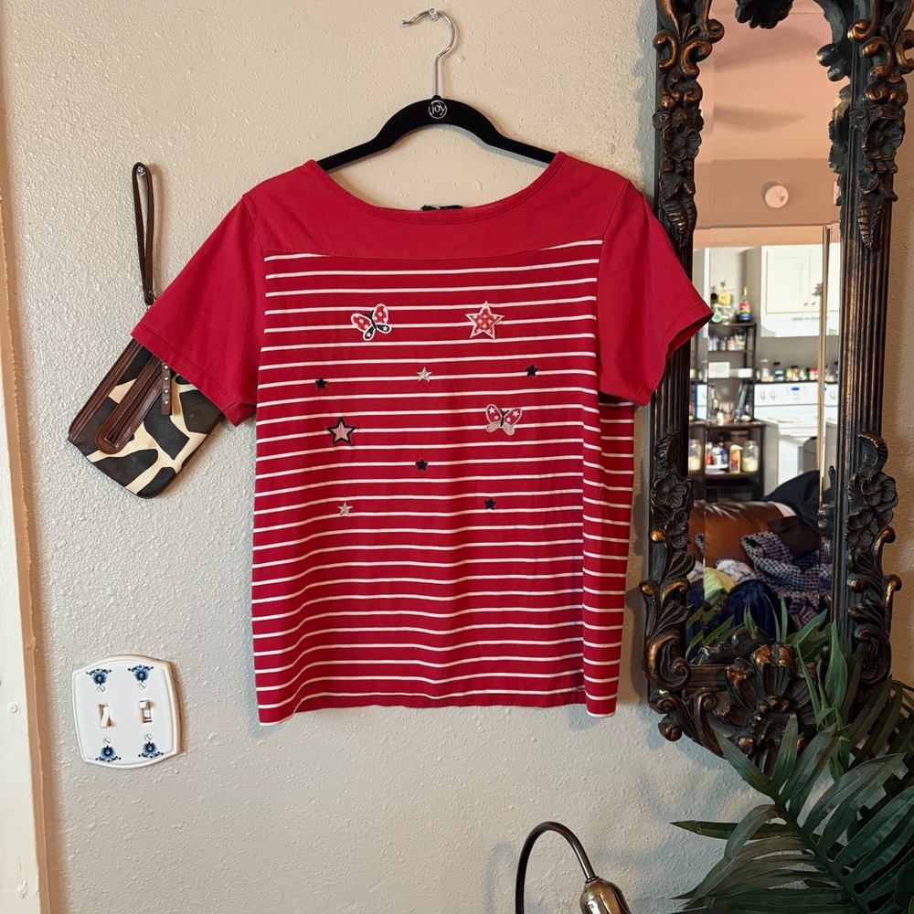 Red Striped Embroidered Star Butterfly Tee Size M